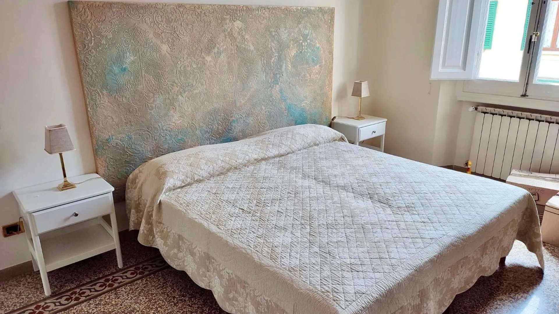 Vintage Petrella Relax E Atmosfera Fiorentina contacts